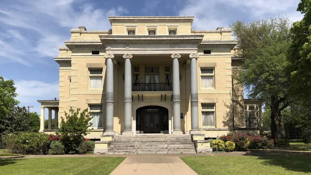 Business profile photo for Alexander Mansion